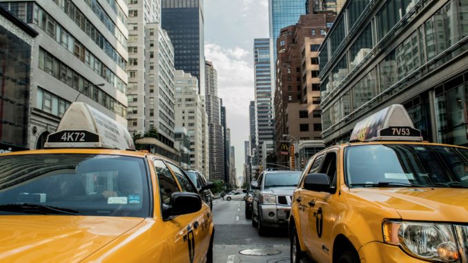 taxi-cab-381233_1920